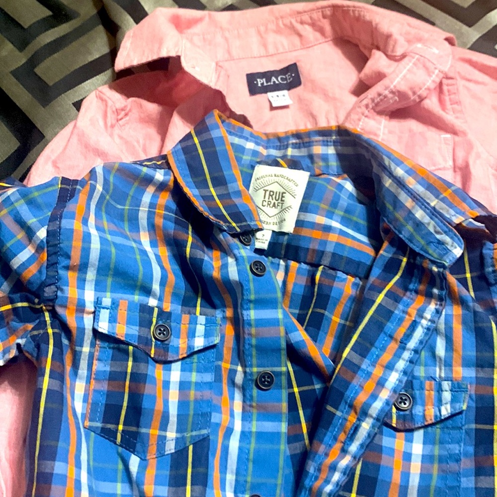 2 shirts for 6-7 years boys. $8 for 2 or $5 for 1. Thank you for stopping by.